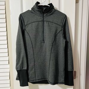 Activewear pullover